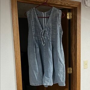 Amazon Gray Sleeveless Jumpsuit